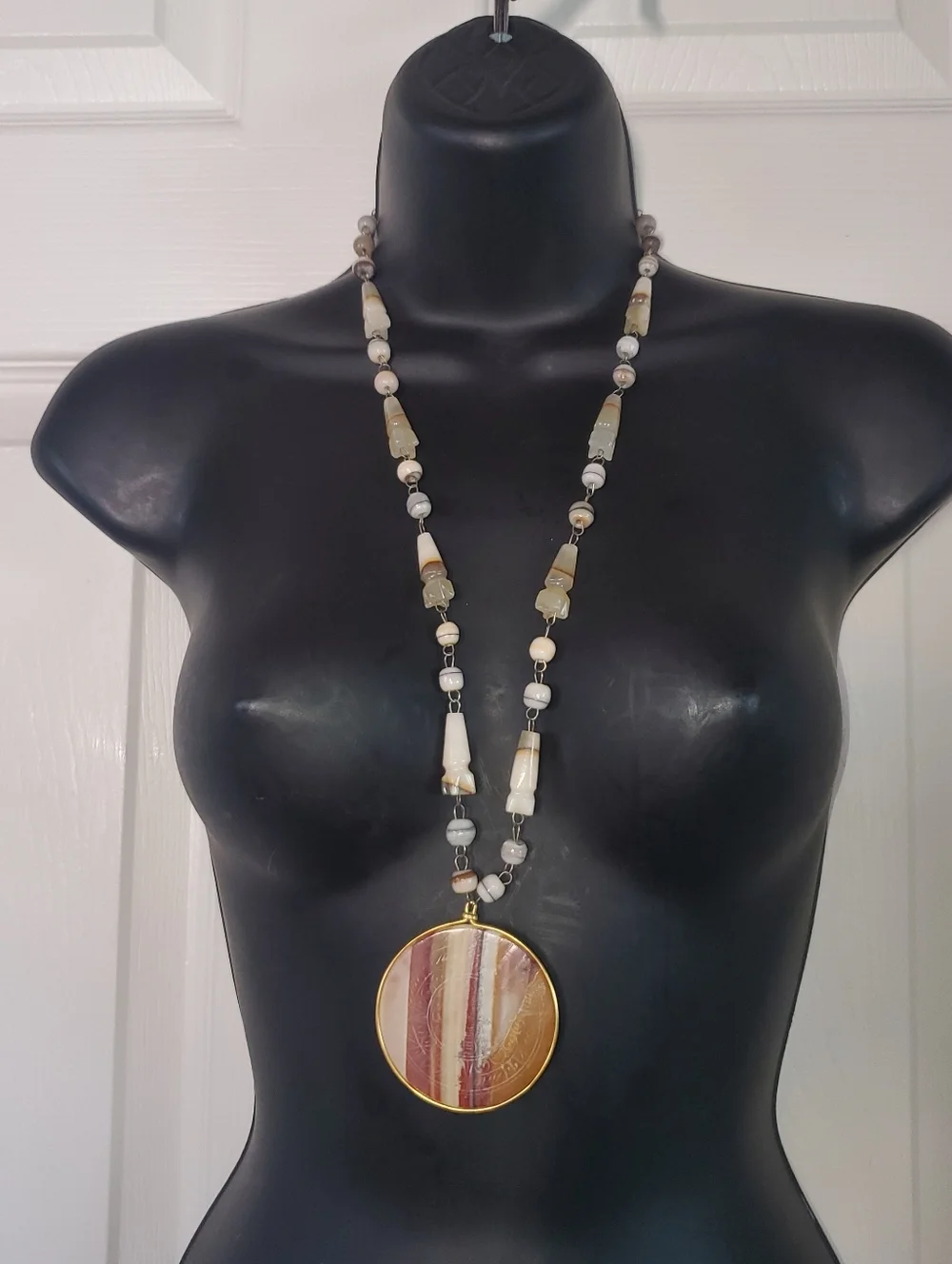 Vintage Taxco Soapstone Round Pendant Necklace Aztec Multicolor